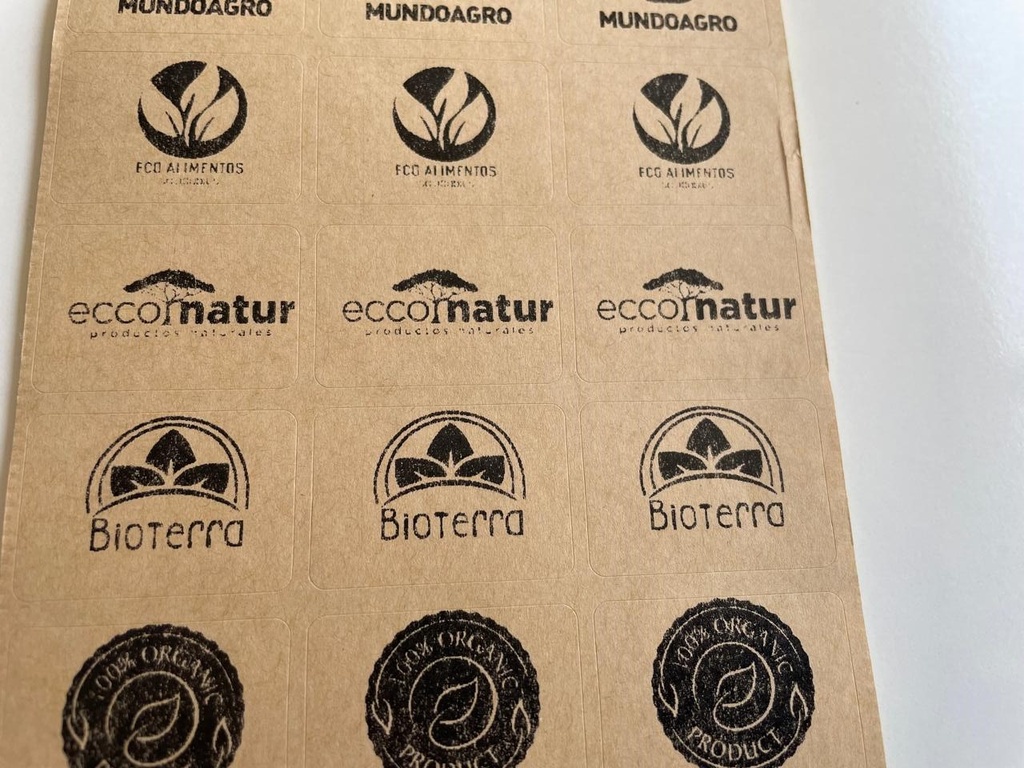 Rollo Etiquetas Zebra Adhesivas Kraft 22x32mm x 2500 unids.