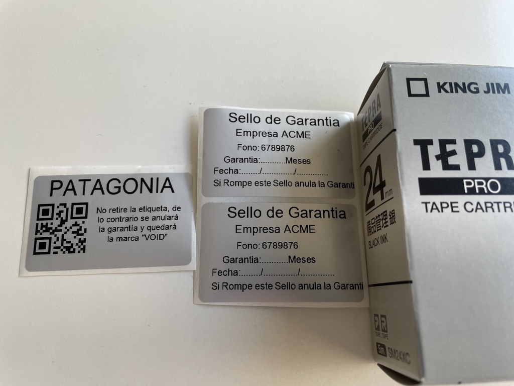 Etiqueta Plateada Control Activo Fijo Adhesiva 24mm Tepra Pro SM24XC
